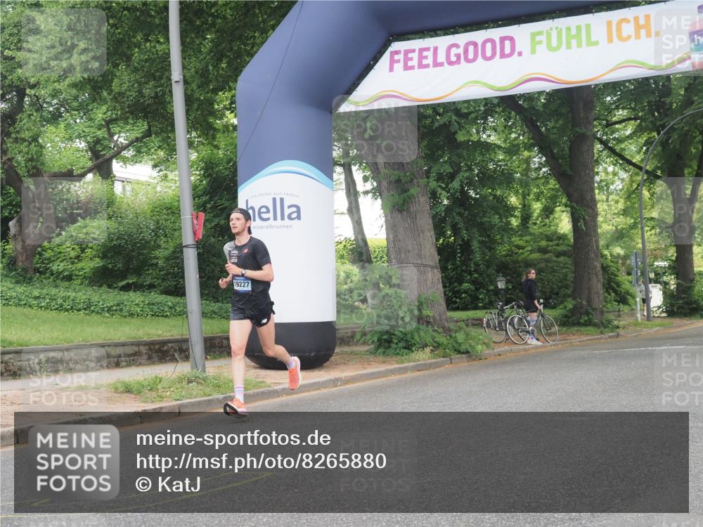 29.06.2025 - hella hamburg halbmarathon KatJ http://msf.ph/oto/8265880 29.06.2025 10:05:33 Zwischen KM18-KM19  meine-sportfotos.de