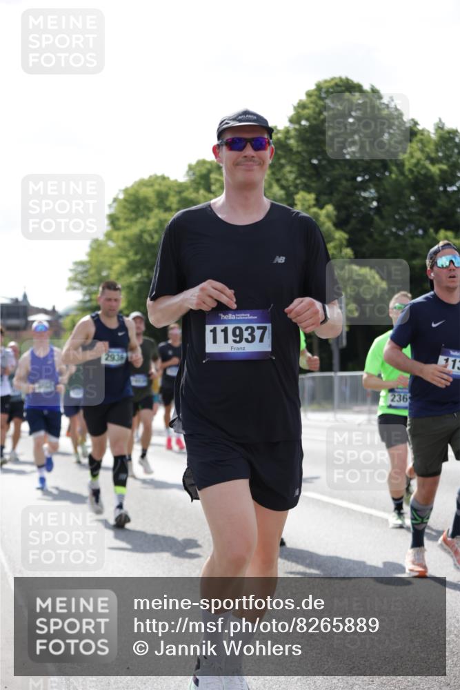 29.06.2025 - hella hamburg halbmarathon Jannik Wohlers http://msf.ph/oto/8265889 29.06.2025 10:00:45 Lombardsbrücke 1130, 1387, 1420, 1726, 2006, 2091, 2354, 2363, 2490, 2936, 3625, 3740, 4068, 4238, 4249, 4708, 6147, 0000, 6487, 6531, 6591, 6835, 7658, 7757, 7759, 7846, 8045, 8046, 8326, 9932, 10188, 10383, 11937, 12196, 12206, 12261, 13287, 13516, 15083, 15240, 15527, 15726, 15838, 16401, 16517, 16530, 16594, 16602, 16786, 16922, 17304, 17387, 17543, 17739, 18029, 18327, 18355, 18452, 18759, 18796 meine-sportfotos.de