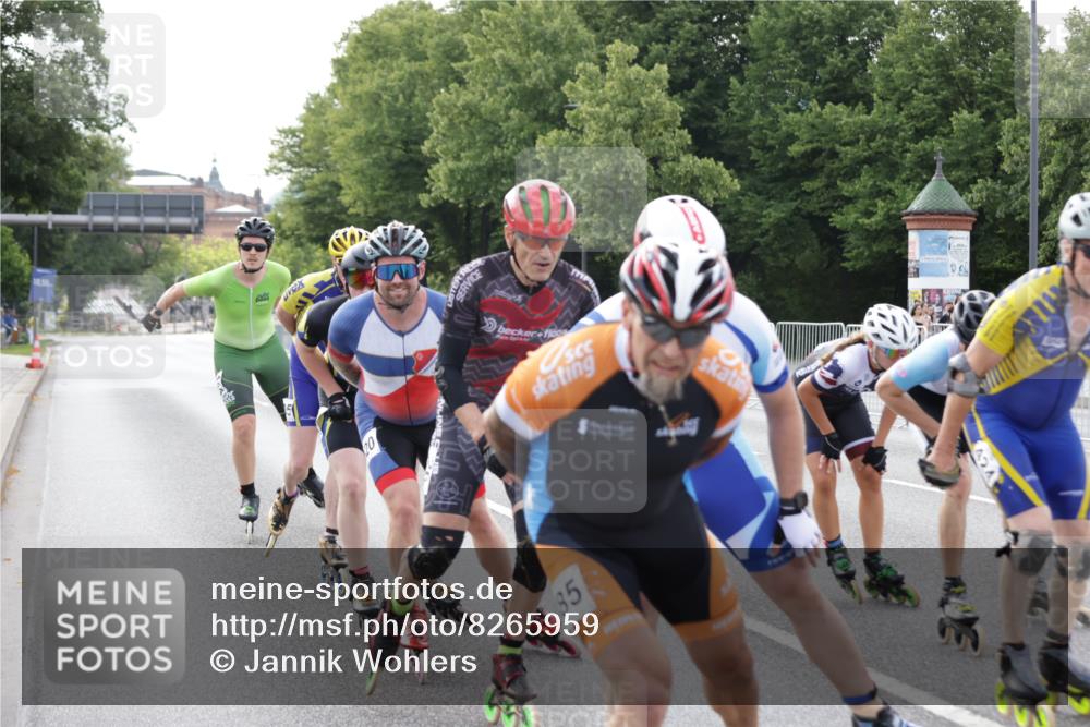 29.06.2025 - hella hamburg halbmarathon Jannik Wohlers http://msf.ph/oto/8265959 29.06.2025 08:50:44 Lombardsbrücke  meine-sportfotos.de