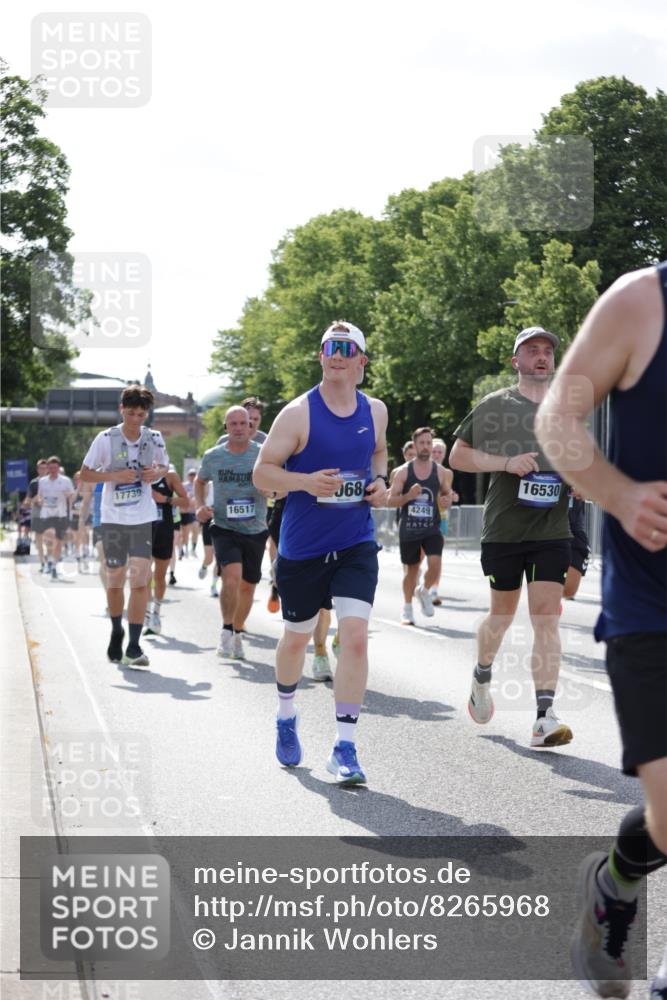 29.06.2025 - hella hamburg halbmarathon Jannik Wohlers http://msf.ph/oto/8265968 29.06.2025 10:00:47 Lombardsbrücke 1130, 1387, 1420, 1726, 2006, 2091, 2354, 2363, 2490, 2936, 3625, 4068, 4238, 4249, 4319, 4370, 0000, 6487, 6531, 6591, 6835, 6924, 7658, 7846, 8045, 8046, 9932, 10188, 10383, 11465, 11937, 12196, 12206, 12261, 13287, 13516, 15083, 15240, 15527, 15726, 15838, 16401, 16517, 16530, 16594, 16602, 16786, 17387, 17543, 17739, 18029, 18327, 18355, 18452, 18759, 18796 meine-sportfotos.de