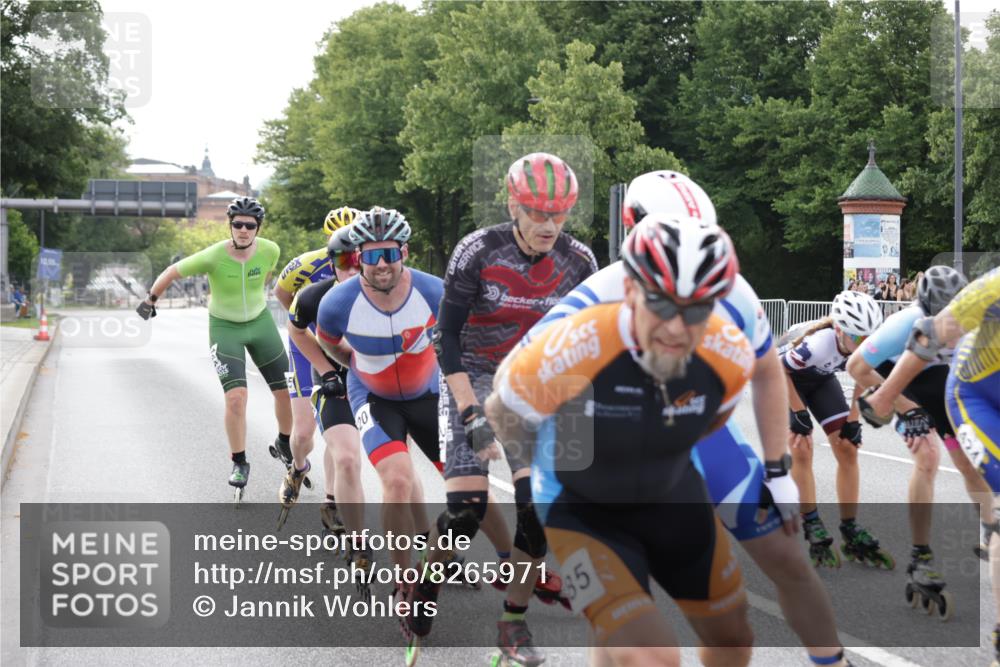 29.06.2025 - hella hamburg halbmarathon Jannik Wohlers http://msf.ph/oto/8265971 29.06.2025 08:50:44 Lombardsbrücke  meine-sportfotos.de