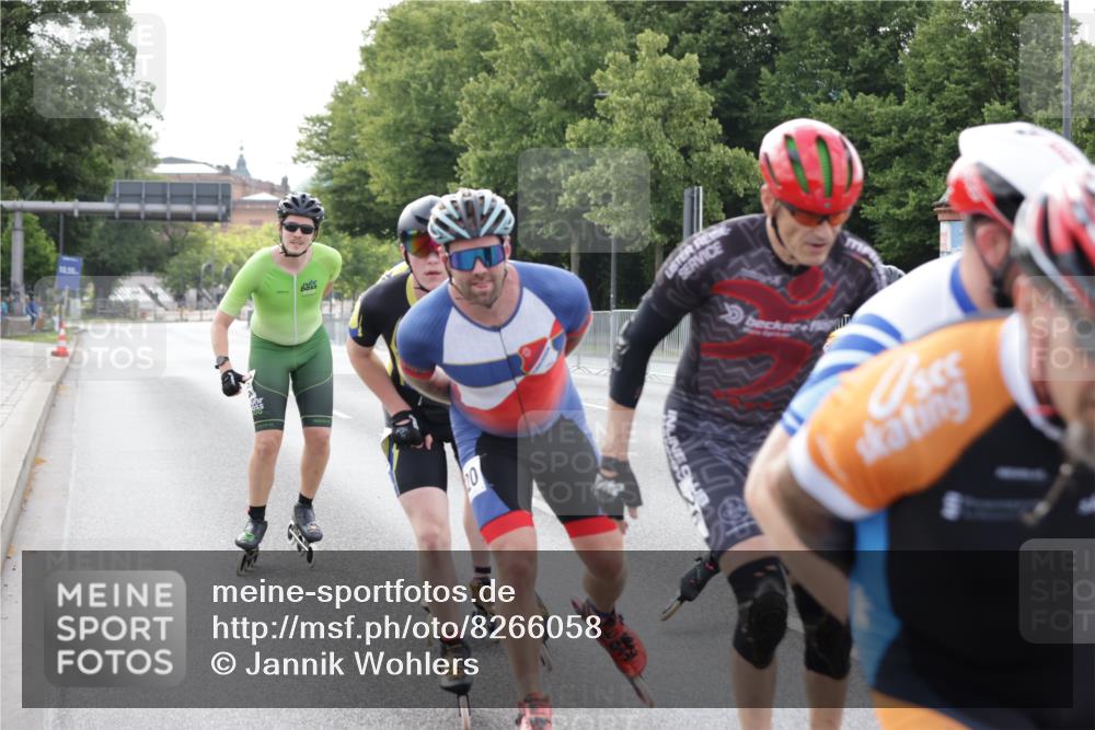 29.06.2025 - hella hamburg halbmarathon Jannik Wohlers http://msf.ph/oto/8266058 29.06.2025 08:50:44 Lombardsbrücke  meine-sportfotos.de