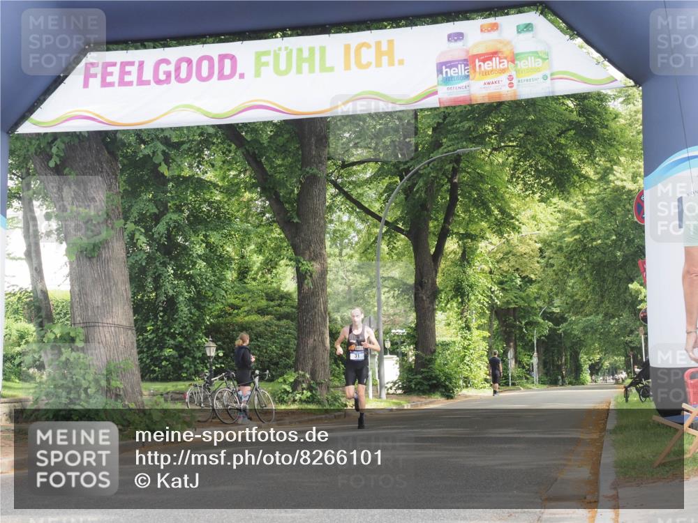 29.06.2025 - hella hamburg halbmarathon KatJ http://msf.ph/oto/8266101 29.06.2025 10:05:44 Zwischen KM18-KM19  meine-sportfotos.de