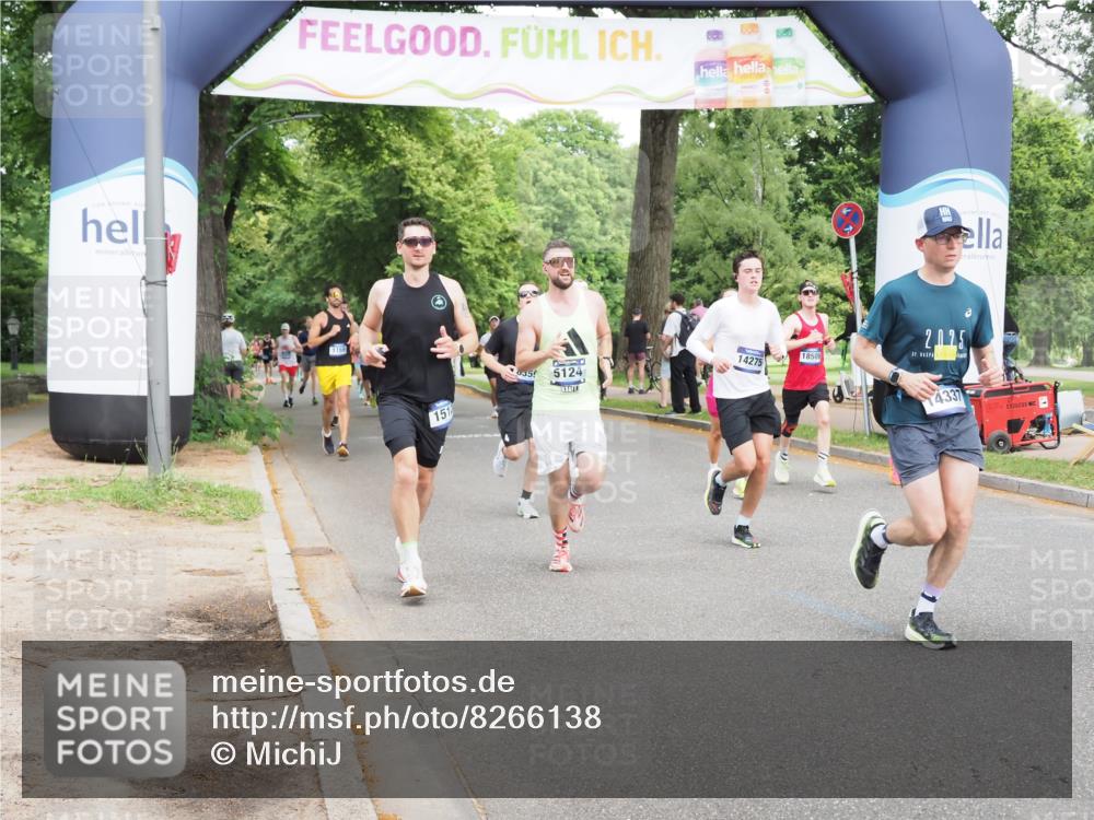 29.06.2025 - hella hamburg halbmarathon MichiJ http://msf.ph/oto/8266138 29.06.2025 10:30:36 Zwischen KM18-KM19 1512, 1903, 5124, 5690, 6639, 7363, 8359, 8694, 9815, 12098, 12588, 14275, 14811, 15255, 15328, 16507, 17032, 17159, 17637, 17926, 18509 meine-sportfotos.de