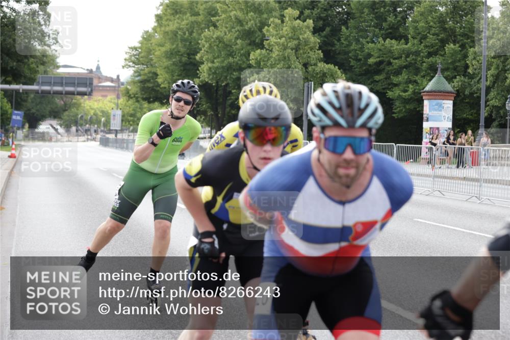 29.06.2025 - hella hamburg halbmarathon Jannik Wohlers http://msf.ph/oto/8266243 29.06.2025 08:50:45 Lombardsbrücke  meine-sportfotos.de