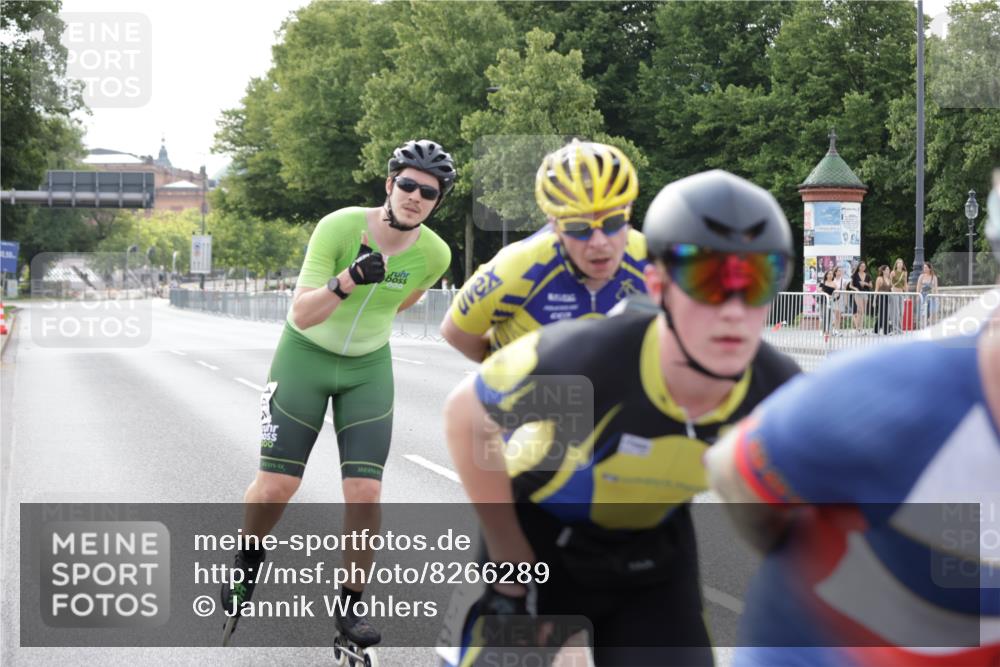 29.06.2025 - hella hamburg halbmarathon Jannik Wohlers http://msf.ph/oto/8266289 29.06.2025 08:50:45 Lombardsbrücke  meine-sportfotos.de