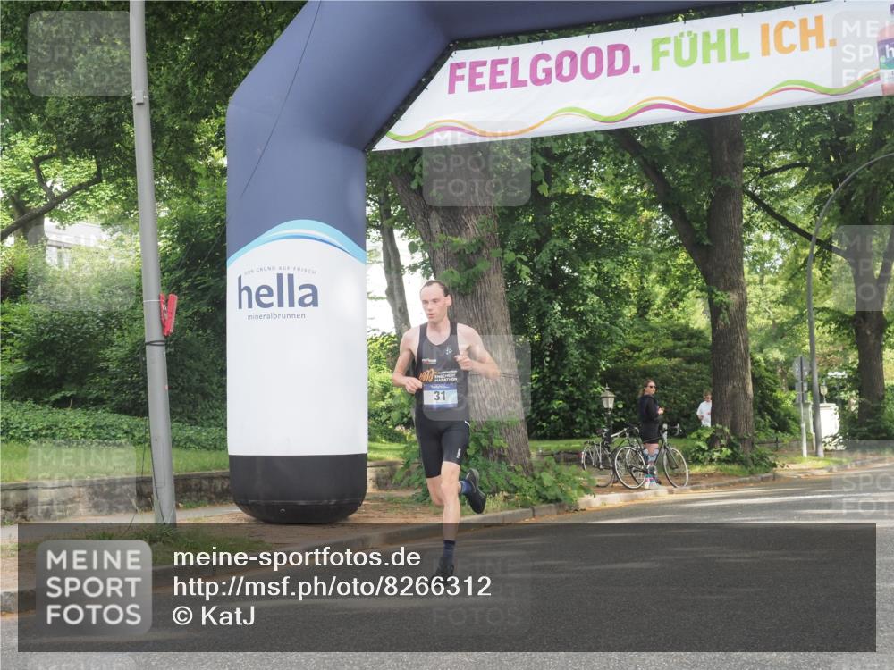 29.06.2025 - hella hamburg halbmarathon KatJ http://msf.ph/oto/8266312 29.06.2025 10:05:47 Zwischen KM18-KM19 31 meine-sportfotos.de