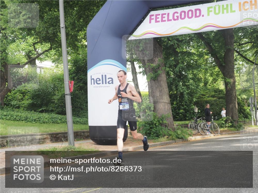 29.06.2025 - hella hamburg halbmarathon KatJ http://msf.ph/oto/8266373 29.06.2025 10:05:47 Zwischen KM18-KM19 31 meine-sportfotos.de