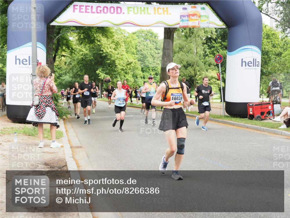 29.06.2025 - hella hamburg halbmarathon MichiJ http://msf.ph/oto/8266386 29.06.2025 10:54:37 Zwischen KM18-KM19 1079, 1367, 2963, 2964, 5363, 6517, 11088, 15945, 16824, 16976, 17062 meine-sportfotos.de