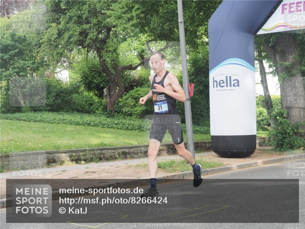 29.06.2025 - hella hamburg halbmarathon KatJ http://msf.ph/oto/8266424 29.06.2025 10:05:47 Zwischen KM18-KM19 31 meine-sportfotos.de