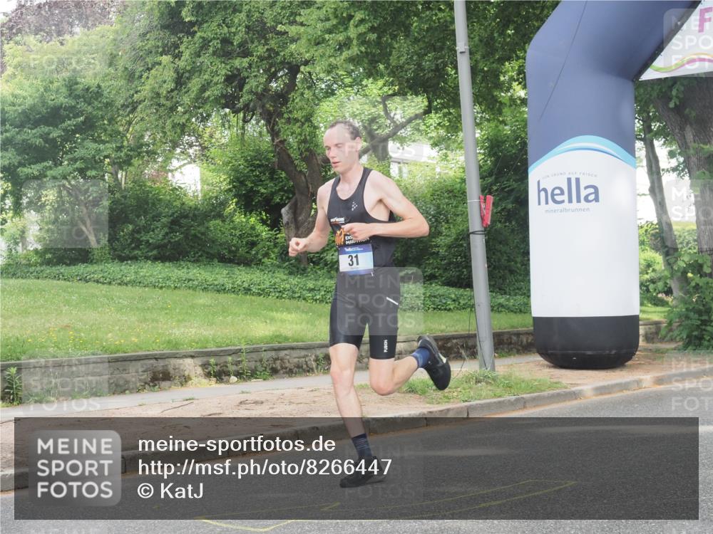 29.06.2025 - hella hamburg halbmarathon KatJ http://msf.ph/oto/8266447 29.06.2025 10:05:48 Zwischen KM18-KM19 31 meine-sportfotos.de