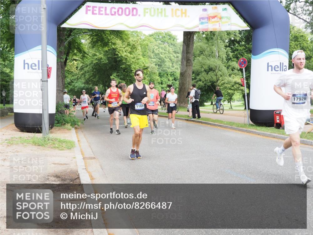 29.06.2025 - hella hamburg halbmarathon MichiJ http://msf.ph/oto/8266487 29.06.2025 10:30:38 Zwischen KM18-KM19 1512, 1903, 3523, 5124, 5690, 7363, 8359, 8694, 9815, 12098, 14275, 15095, 15328, 17032, 17159, 17926, 18509 meine-sportfotos.de