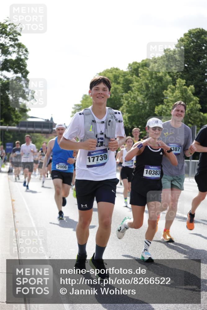29.06.2025 - hella hamburg halbmarathon Jannik Wohlers http://msf.ph/oto/8266522 29.06.2025 10:00:50 Lombardsbrücke 1130, 1387, 1420, 2006, 2091, 2354, 2363, 2490, 2936, 3625, 4068, 4238, 4249, 4319, 4370, 4649, 0000, 6487, 6591, 6835, 6924, 7846, 8045, 8046, 9932, 10188, 10383, 10576, 11465, 11937, 12206, 12261, 13516, 13699, 15083, 15240, 15637, 15726, 15838, 16401, 16517, 16530, 16594, 16602, 16786, 17387, 17543, 17739, 17890, 18029, 18327, 18355, 18759, 18796, 18833, 19002, 19003 meine-sportfotos.de