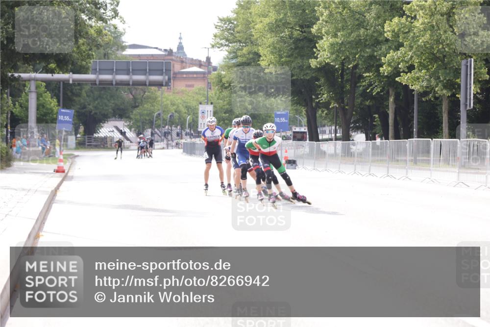 29.06.2025 - hella hamburg halbmarathon Jannik Wohlers http://msf.ph/oto/8266942 29.06.2025 08:51:10 Lombardsbrücke  meine-sportfotos.de