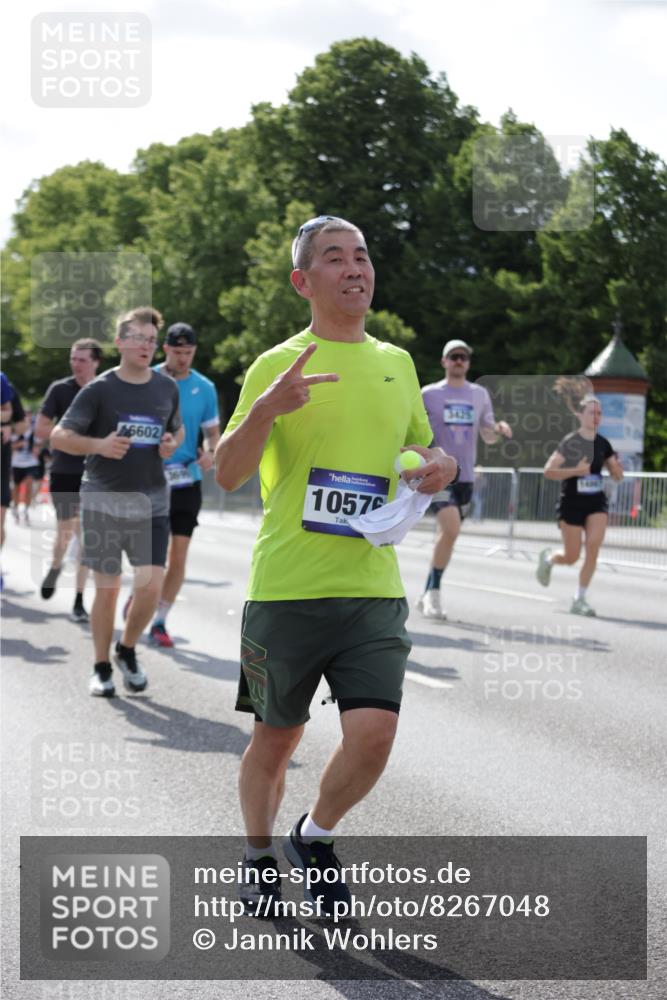 29.06.2025 - hella hamburg halbmarathon Jannik Wohlers http://msf.ph/oto/8267048 29.06.2025 10:00:58 Lombardsbrücke 1130, 1387, 1420, 2006, 2091, 2354, 2363, 2936, 3199, 3425, 3663, 4068, 4249, 4319, 4322, 4370, 4649, 5570, 5675, 6087, 0000, 6591, 6924, 7287, 7846, 8030, 8045, 8046, 8191, 8691, 10383, 10576, 11465, 12475, 13516, 13551, 13699, 14867, 15083, 15240, 15550, 15637, 15726, 16063, 16367, 16395, 16517, 16530, 16602, 16754, 17387, 17441, 17543, 17739, 17890, 18290, 18327, 18355, 18716, 18717, 18796, 18833, 19002, 19003, 19160 meine-sportfotos.de