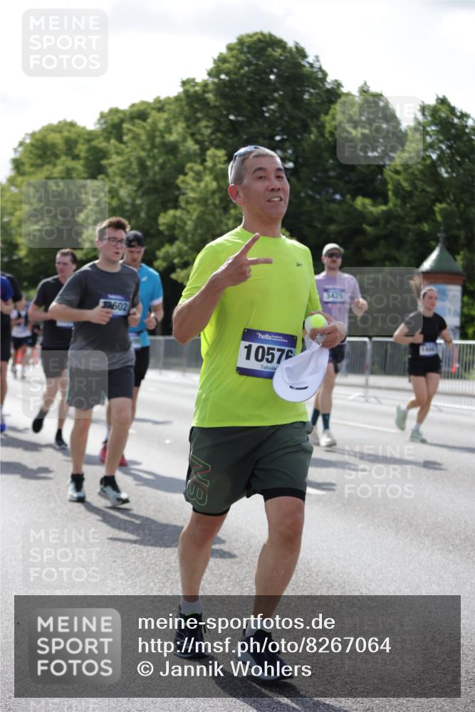 29.06.2025 - hella hamburg halbmarathon Jannik Wohlers http://msf.ph/oto/8267064 29.06.2025 10:00:58 Lombardsbrücke 1130, 1387, 1420, 2006, 2091, 2354, 2363, 2936, 3199, 3425, 3663, 4068, 4249, 4319, 4322, 4370, 4649, 5570, 5675, 6087, 0000, 6591, 6924, 7287, 7846, 8030, 8045, 8046, 8191, 8691, 10383, 10576, 11465, 12475, 13516, 13551, 13699, 14867, 15083, 15240, 15550, 15637, 15726, 16063, 16367, 16395, 16517, 16530, 16602, 16754, 17387, 17441, 17543, 17739, 17890, 18290, 18327, 18355, 18716, 18717, 18796, 18833, 19002, 19003, 19160 meine-sportfotos.de