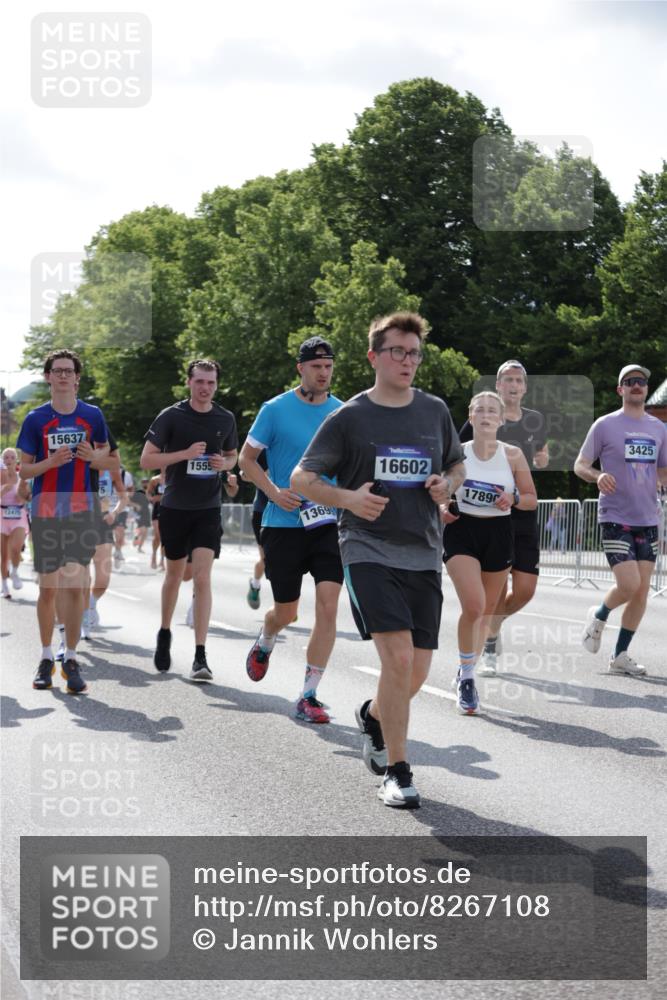 29.06.2025 - hella hamburg halbmarathon Jannik Wohlers http://msf.ph/oto/8267108 29.06.2025 10:00:58 Lombardsbrücke 1130, 1387, 1420, 2006, 2091, 2354, 2363, 2936, 3199, 3425, 3663, 4068, 4249, 4319, 4322, 4370, 4649, 5570, 5675, 6087, 0000, 6591, 6924, 7287, 7846, 8030, 8045, 8046, 8191, 8691, 10383, 10576, 11465, 12475, 13516, 13551, 13699, 14867, 15083, 15240, 15550, 15637, 15726, 16063, 16367, 16395, 16517, 16530, 16602, 16754, 17387, 17441, 17543, 17739, 17890, 18290, 18327, 18355, 18716, 18717, 18796, 18833, 19002, 19003, 19160 meine-sportfotos.de