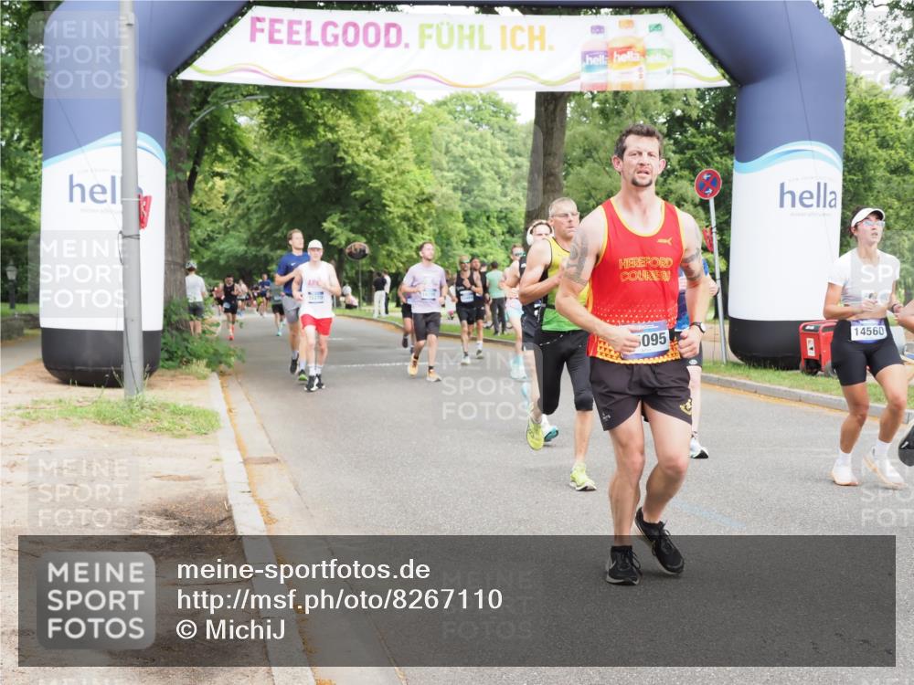 29.06.2025 - hella hamburg halbmarathon MichiJ http://msf.ph/oto/8267110 29.06.2025 10:30:41 Zwischen KM18-KM19 1169, 1512, 3523, 5124, 5690, 8359, 8694, 9815, 12098, 14275, 14560, 15095, 15935, 17159, 17926, 18330, 18509, 18559 meine-sportfotos.de