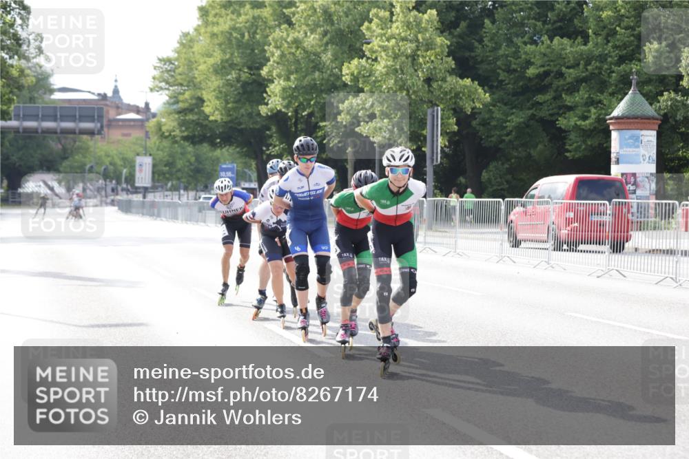 29.06.2025 - hella hamburg halbmarathon Jannik Wohlers http://msf.ph/oto/8267174 29.06.2025 08:51:12 Lombardsbrücke  meine-sportfotos.de