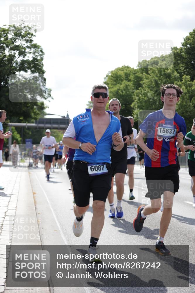 29.06.2025 - hella hamburg halbmarathon Jannik Wohlers http://msf.ph/oto/8267242 29.06.2025 10:01:00 Lombardsbrücke 1387, 1420, 2006, 2091, 3199, 3425, 3663, 4068, 4249, 4319, 4322, 4370, 4649, 5570, 5675, 6087, 6281, 0000, 6302, 6591, 6924, 7287, 7846, 8030, 8045, 8046, 8191, 8392, 8691, 10383, 10576, 11043, 11465, 12475, 13516, 13551, 13699, 14867, 15083, 15240, 15550, 15637, 15726, 16063, 16367, 16395, 16517, 16530, 16602, 16754, 17140, 17387, 17441, 17890, 18290, 18327, 18355, 18716, 18717, 18796, 18833, 19002, 19003, 19160 meine-sportfotos.de