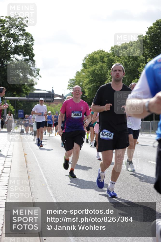29.06.2025 - hella hamburg halbmarathon Jannik Wohlers http://msf.ph/oto/8267364 29.06.2025 10:01:01 Lombardsbrücke 1387, 1420, 1724, 2006, 2091, 3199, 3425, 3663, 4249, 4319, 4322, 4370, 4649, 5570, 5675, 6087, 6281, 0000, 6302, 6591, 6924, 7287, 7846, 8030, 8045, 8046, 8191, 8392, 8691, 8822, 10383, 10576, 11043, 11465, 12475, 13516, 13528, 13551, 13699, 14867, 15083, 15550, 15637, 15726, 16063, 16367, 16395, 16517, 16602, 16754, 17140, 17387, 17441, 17890, 18290, 18327, 18355, 18716, 18717, 18796, 18833, 19002, 19003, 19160 meine-sportfotos.de
