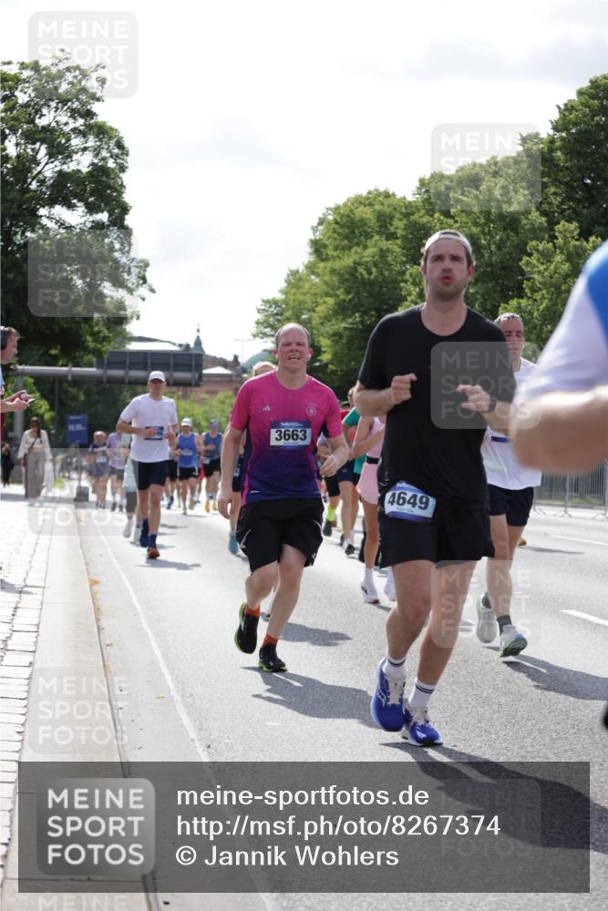 29.06.2025 - hella hamburg halbmarathon Jannik Wohlers http://msf.ph/oto/8267374 29.06.2025 10:01:01 Lombardsbrücke 1387, 1420, 1724, 2006, 2091, 3199, 3425, 3663, 4249, 4319, 4322, 4370, 4649, 5570, 5675, 6087, 6281, 0000, 6302, 6591, 6924, 7287, 7846, 8030, 8045, 8046, 8191, 8392, 8691, 8822, 10383, 10576, 11043, 11465, 12475, 13516, 13528, 13551, 13699, 14867, 15083, 15550, 15637, 15726, 16063, 16367, 16395, 16517, 16602, 16754, 17140, 17387, 17441, 17890, 18290, 18327, 18355, 18716, 18717, 18796, 18833, 19002, 19003, 19160 meine-sportfotos.de