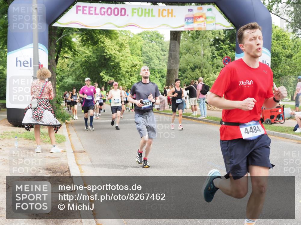 29.06.2025 - hella hamburg halbmarathon MichiJ http://msf.ph/oto/8267462 29.06.2025 10:54:56 Zwischen KM18-KM19 2852, 4494, 6089, 6181, 9527, 10791, 15150, 16186 meine-sportfotos.de