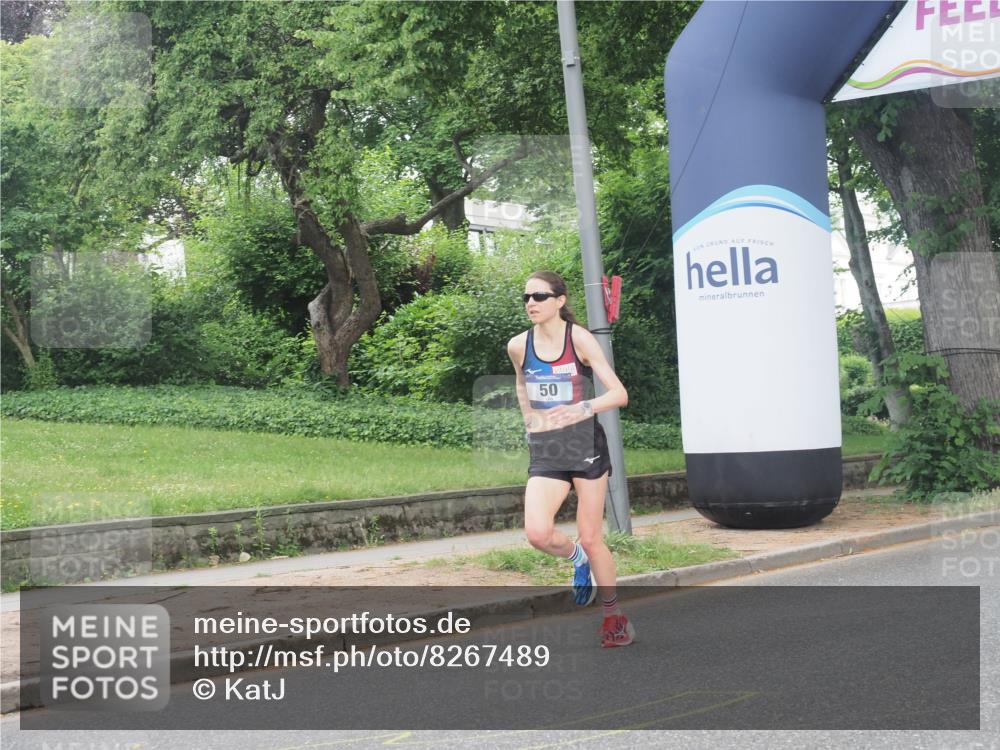 29.06.2025 - hella hamburg halbmarathon KatJ http://msf.ph/oto/8267489 29.06.2025 10:07:06 Zwischen KM18-KM19 50 meine-sportfotos.de