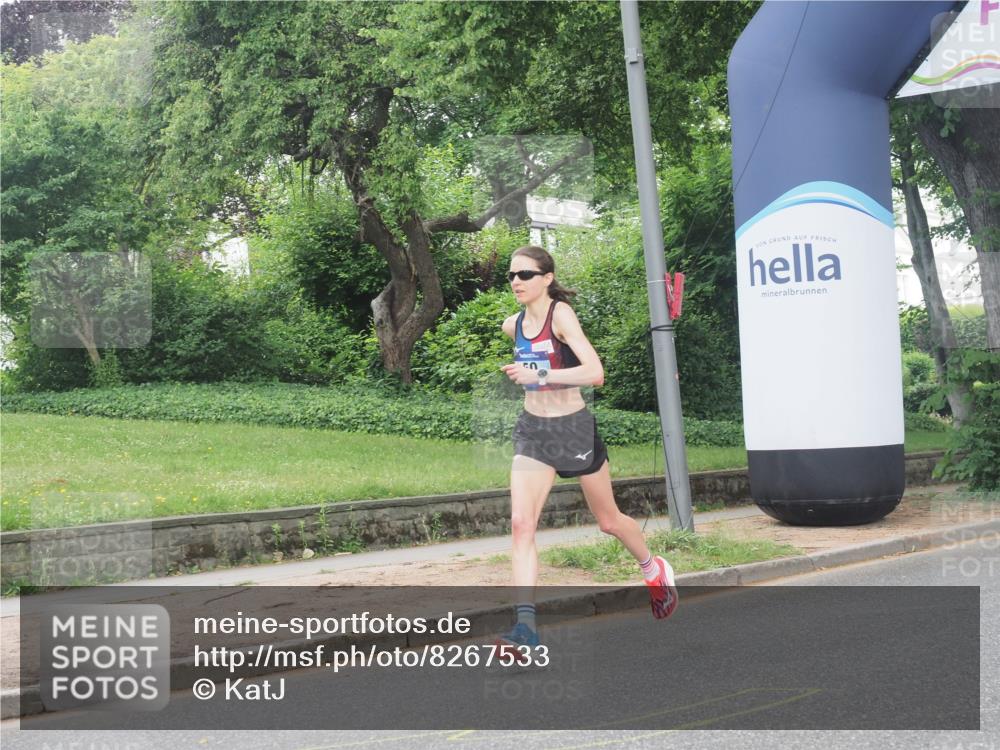 29.06.2025 - hella hamburg halbmarathon KatJ http://msf.ph/oto/8267533 29.06.2025 10:07:06 Zwischen KM18-KM19 50 meine-sportfotos.de