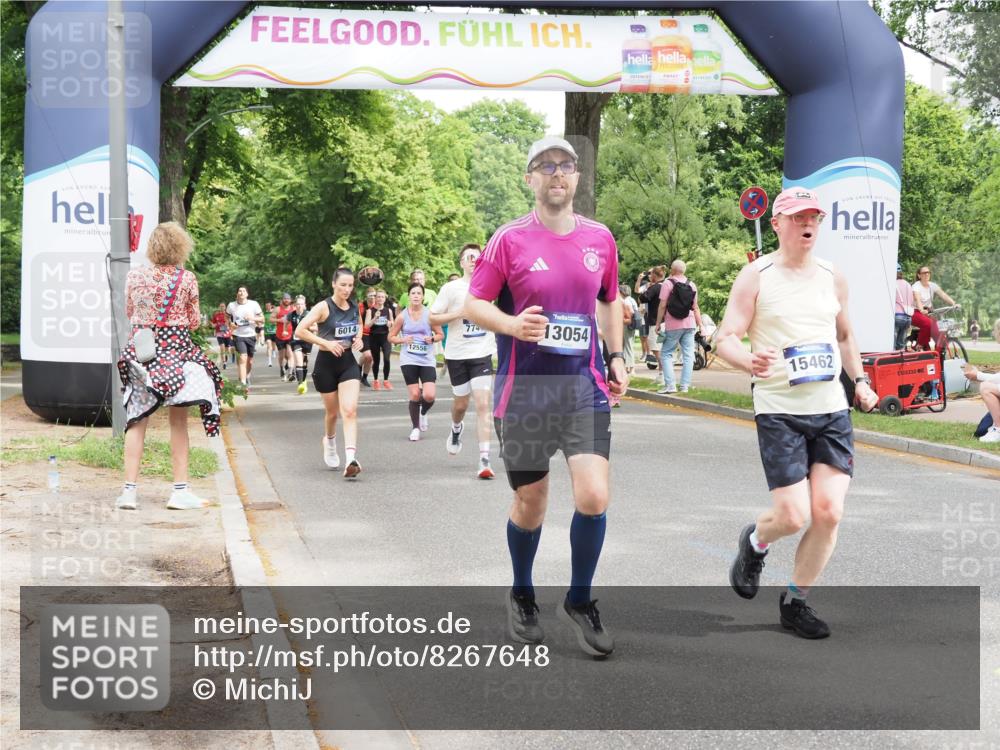 29.06.2025 - hella hamburg halbmarathon MichiJ http://msf.ph/oto/8267648 29.06.2025 10:54:59 Zwischen KM18-KM19 2594, 2852, 4494, 6014, 6089, 6181, 9527, 12556, 13054, 15150, 15462, 16186 meine-sportfotos.de