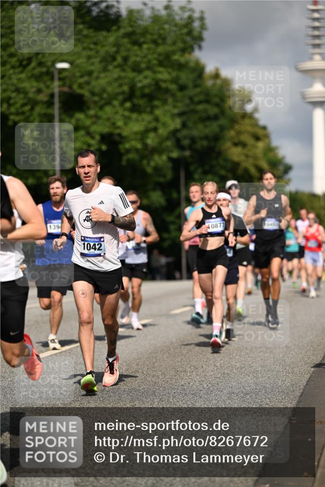 29.06.2025 - hella hamburg halbmarathon Dr. Thomas Lammeyer http://msf.ph/oto/8267672 29.06.2025 09:52:26 Kennedybrücke 1042, 1571, 1600, 2262, 2797, 3547, 4062, 4359, 4381, 5003, 6037, 6047, 7310, 7482, 7981, 8002, 8121, 9640, 9643, 10190, 10369, 10451, 10738, 10877, 11106, 11423 meine-sportfotos.de