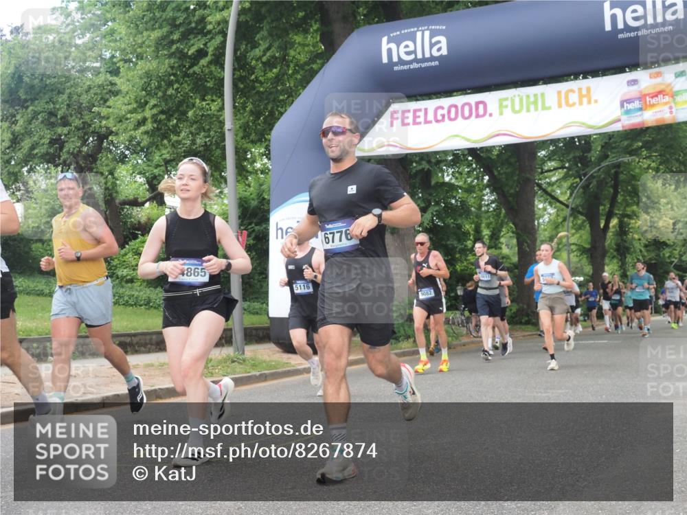 29.06.2025 - hella hamburg halbmarathon KatJ http://msf.ph/oto/8267874 29.06.2025 10:39:23 Zwischen KM18-KM19 3426, 4635, 5116, 5607, 6776, 7409 meine-sportfotos.de