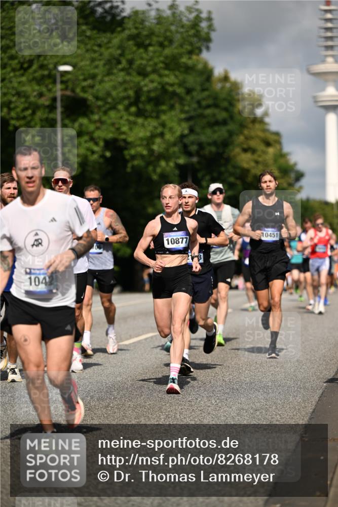 29.06.2025 - hella hamburg halbmarathon Dr. Thomas Lammeyer http://msf.ph/oto/8268178 29.06.2025 09:52:26 Kennedybrücke 1042, 1571, 1600, 2262, 2797, 3547, 4062, 4359, 4381, 5003, 6037, 6047, 7310, 7482, 7981, 8002, 8121, 9640, 9643, 10190, 10369, 10451, 10738, 10877, 11106, 11423 meine-sportfotos.de