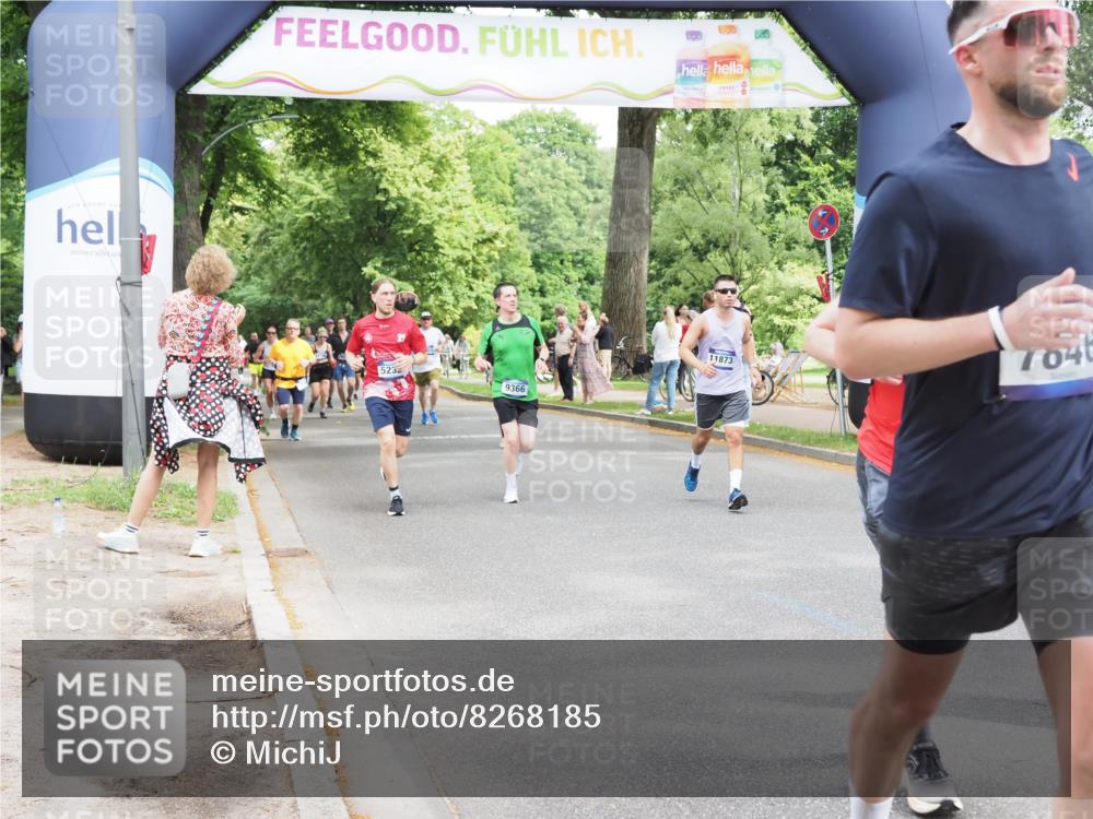 29.06.2025 - hella hamburg halbmarathon MichiJ http://msf.ph/oto/8268185 29.06.2025 10:55:08 Zwischen KM18-KM19 1785, 4950, 5670, 7741, 7846, 8217, 9173, 9366, 9781, 10343, 10709, 11873, 14785, 19034 meine-sportfotos.de