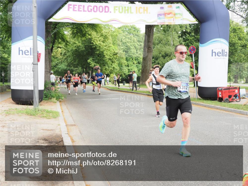 29.06.2025 - hella hamburg halbmarathon MichiJ http://msf.ph/oto/8268191 29.06.2025 10:30:51 Zwischen KM18-KM19 1312, 5682, 6770, 9833, 10469, 13446, 13709, 15270, 16084, 16660, 17016 meine-sportfotos.de