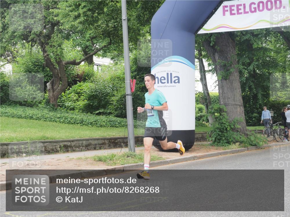 29.06.2025 - hella hamburg halbmarathon KatJ http://msf.ph/oto/8268268 29.06.2025 10:07:18 Zwischen KM18-KM19 3944 meine-sportfotos.de