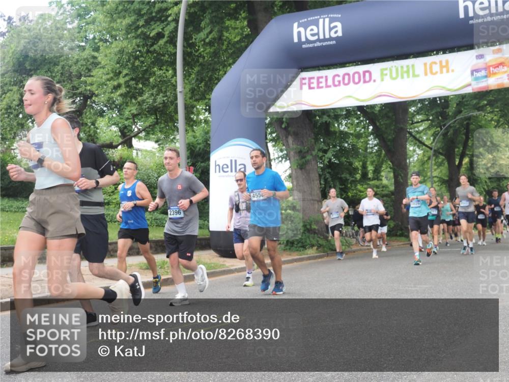 29.06.2025 - hella hamburg halbmarathon KatJ http://msf.ph/oto/8268390 29.06.2025 10:39:26 Zwischen KM18-KM19 2396, 3426, 4558, 4635, 5116, 5607, 6776, 7409, 8720 meine-sportfotos.de