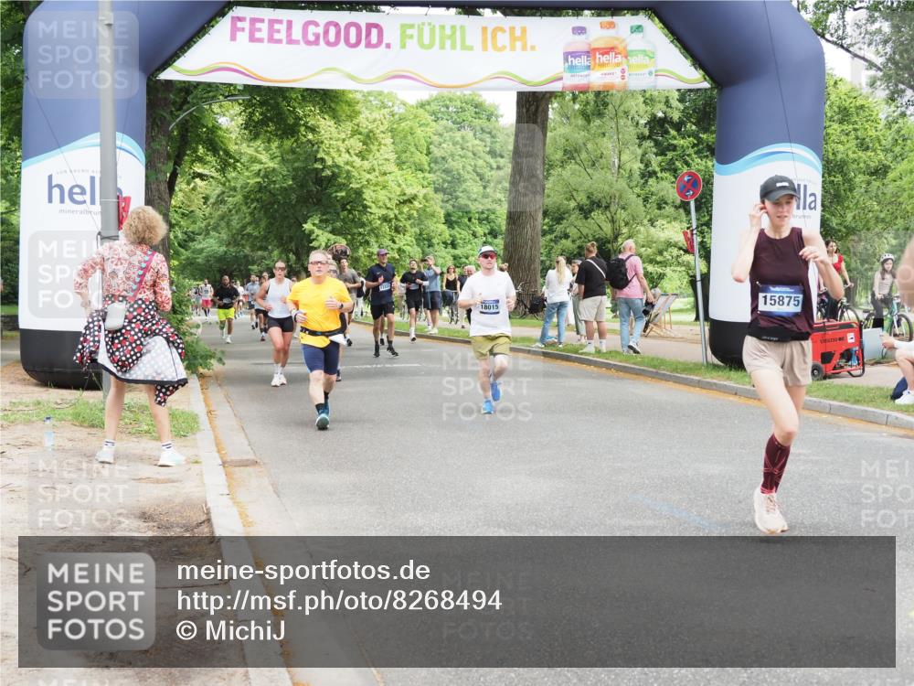 29.06.2025 - hella hamburg halbmarathon MichiJ http://msf.ph/oto/8268494 29.06.2025 10:55:12 Zwischen KM18-KM19 5232, 7846, 9173, 9366, 9781, 10709, 11873, 15875, 17540, 18015, 19034 meine-sportfotos.de