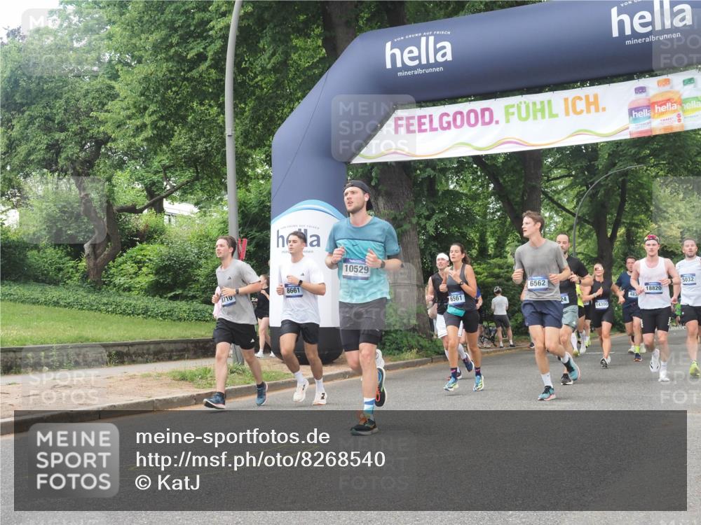 29.06.2025 - hella hamburg halbmarathon KatJ http://msf.ph/oto/8268540 29.06.2025 10:39:29 Zwischen KM18-KM19 2396, 3426, 4558, 4635, 4839, 5032, 5116, 5607, 6562, 7724, 8661, 8710, 8720 meine-sportfotos.de