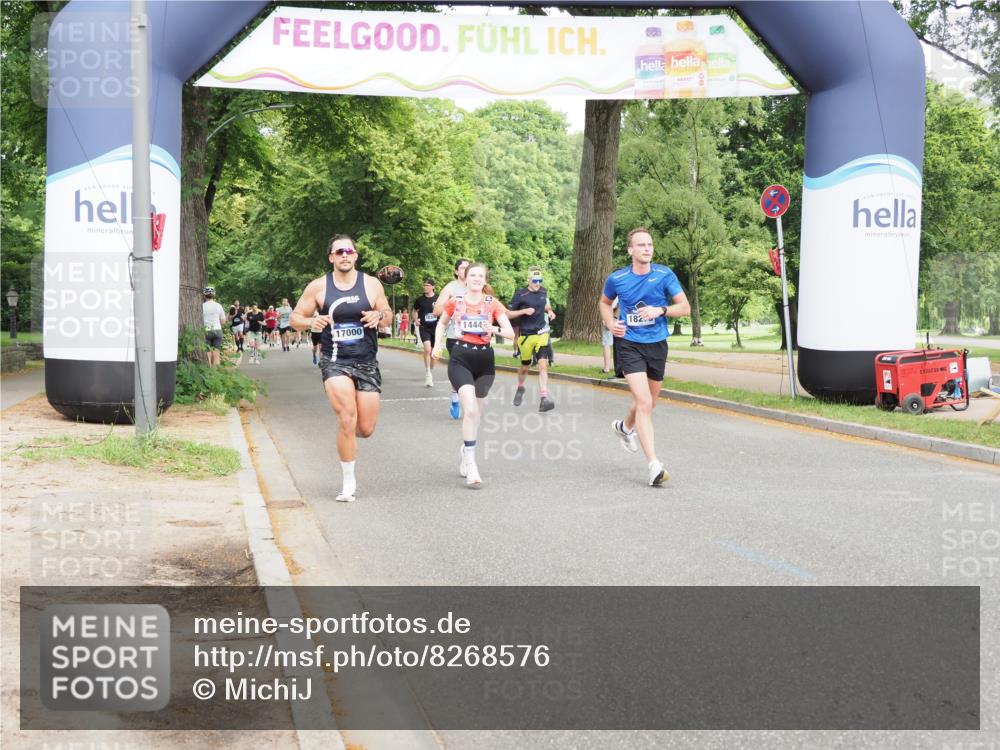 29.06.2025 - hella hamburg halbmarathon MichiJ http://msf.ph/oto/8268576 29.06.2025 10:30:56 Zwischen KM18-KM19 1312, 13446, 13709, 14447, 15175, 17000, 18275 meine-sportfotos.de