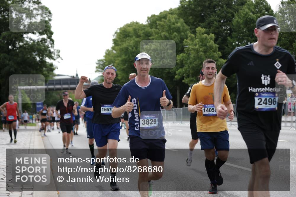 29.06.2025 - hella hamburg halbmarathon Jannik Wohlers http://msf.ph/oto/8268680 29.06.2025 10:33:43 Lombardsbrücke 1417, 1705, 1787, 2265, 2482, 2496, 2526, 2933, 3145, 3340, 3345, 3829, 3848, 4479, 4807, 5561, 5584, 6364, 7324, 7329, 8277, 8349, 10360, 10800, 11092, 11432, 11642, 11668, 12165, 12330, 12896, 13401, 13437, 13485, 13934, 14047, 14058, 14873, 14919, 15792, 15793, 15845, 15983, 16115, 16578, 17105, 17440, 17789, 17953, 18044, 19145, 19164 meine-sportfotos.de
