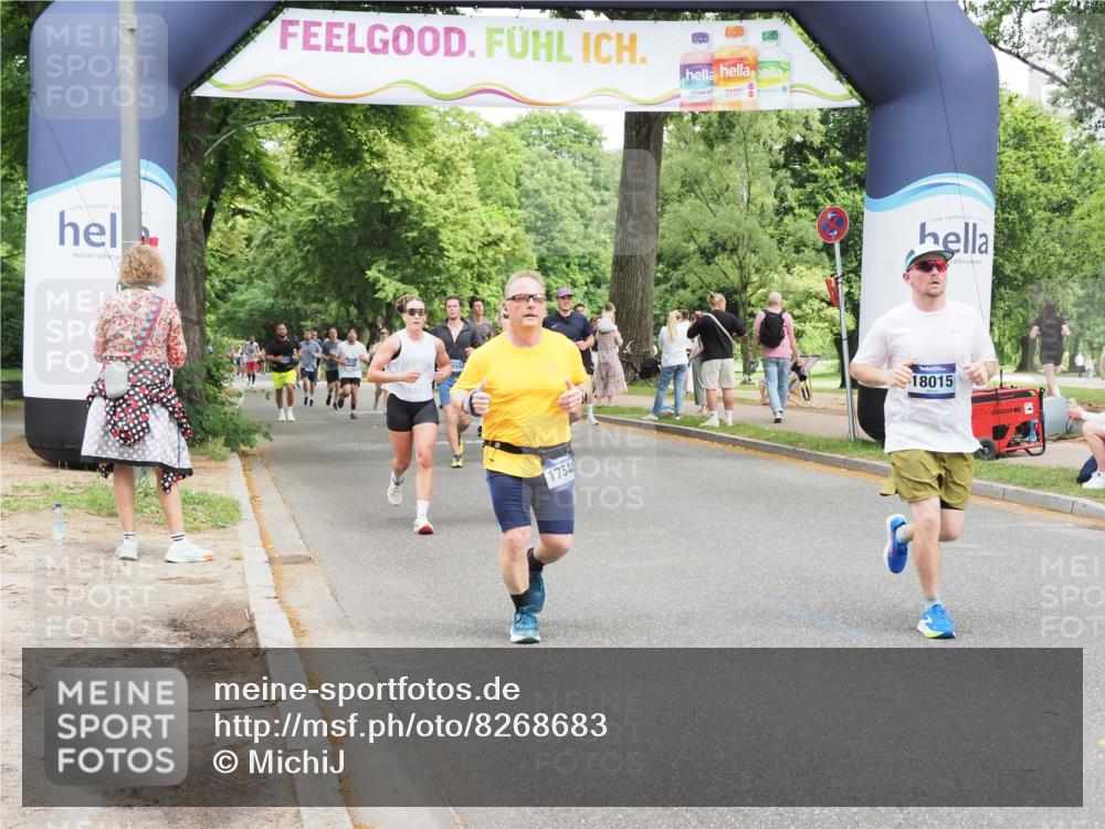 29.06.2025 - hella hamburg halbmarathon MichiJ http://msf.ph/oto/8268683 29.06.2025 10:55:14 Zwischen KM18-KM19 5232, 7846, 9366, 9781, 10709, 11873, 13331, 14060, 14196, 15875, 17540, 18015 meine-sportfotos.de