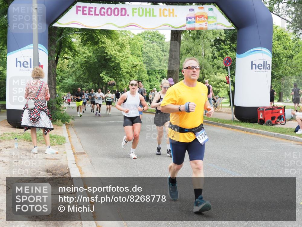 29.06.2025 - hella hamburg halbmarathon MichiJ http://msf.ph/oto/8268778 29.06.2025 10:55:14 Zwischen KM18-KM19 5232, 7846, 9366, 9781, 10709, 11873, 13331, 14060, 14196, 15875, 17540, 18015 meine-sportfotos.de
