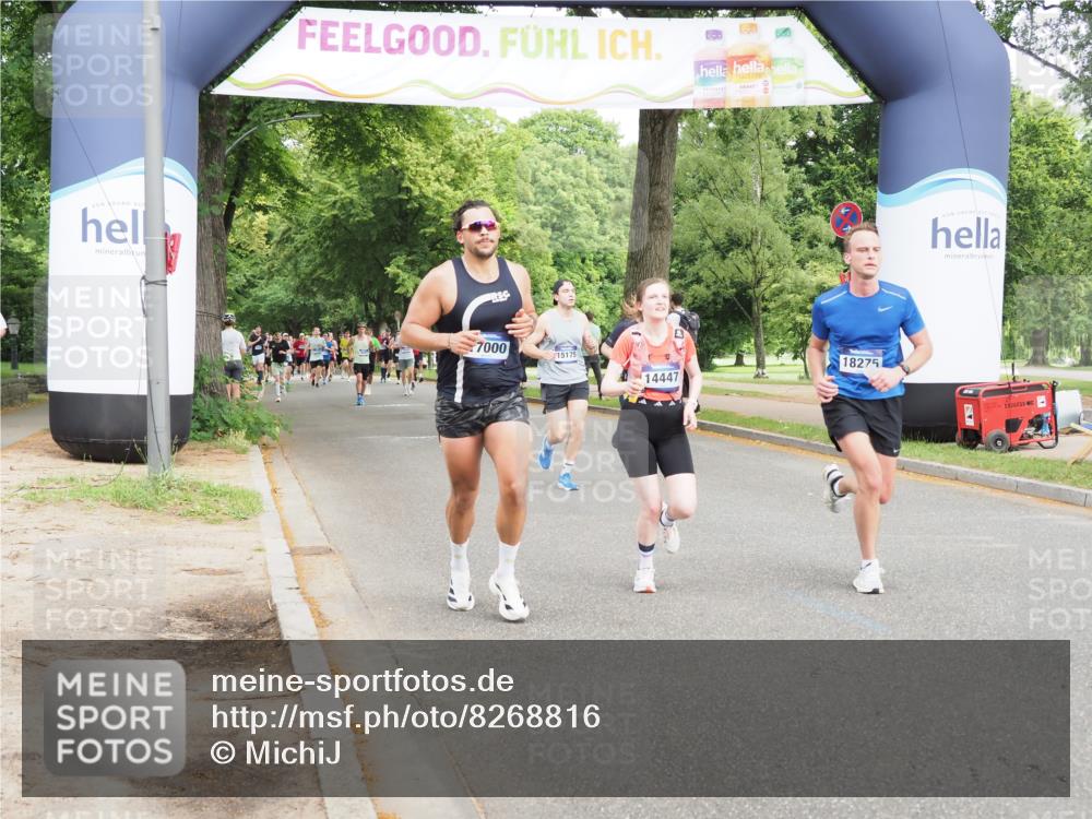 29.06.2025 - hella hamburg halbmarathon MichiJ http://msf.ph/oto/8268816 29.06.2025 10:30:56 Zwischen KM18-KM19 1312, 13446, 13709, 14447, 15175, 17000, 18275 meine-sportfotos.de