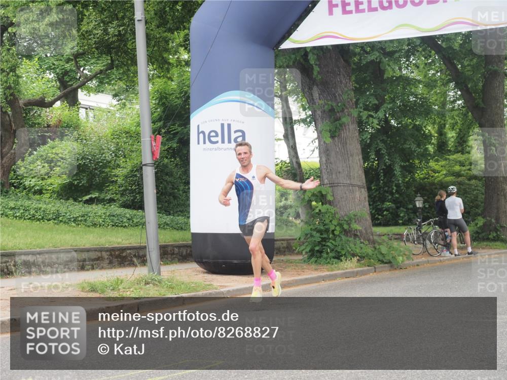 29.06.2025 - hella hamburg halbmarathon KatJ http://msf.ph/oto/8268827 29.06.2025 10:07:27 Zwischen KM18-KM19  meine-sportfotos.de