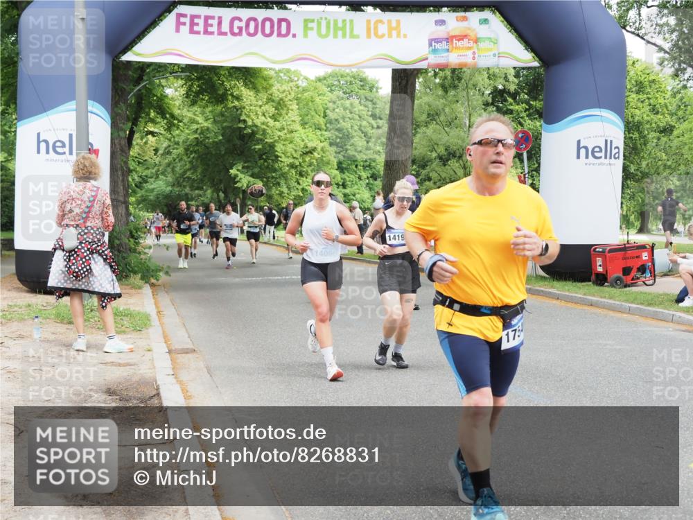 29.06.2025 - hella hamburg halbmarathon MichiJ http://msf.ph/oto/8268831 29.06.2025 10:55:15 Zwischen KM18-KM19 5232, 7846, 9366, 9781, 10709, 11873, 13331, 14060, 14196, 15875, 17540, 18015, 18239 meine-sportfotos.de
