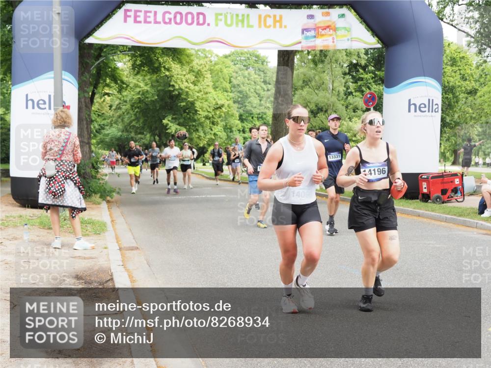 29.06.2025 - hella hamburg halbmarathon MichiJ http://msf.ph/oto/8268934 29.06.2025 10:55:15 Zwischen KM18-KM19 5232, 7846, 9366, 9781, 10709, 11873, 13331, 14060, 14196, 15875, 17540, 18015, 18239 meine-sportfotos.de