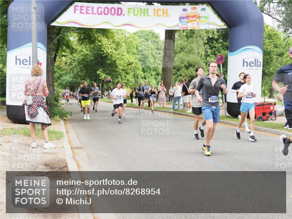 29.06.2025 - hella hamburg halbmarathon MichiJ http://msf.ph/oto/8268954 29.06.2025 10:55:17 Zwischen KM18-KM19 4032, 5232, 9253, 13331, 14060, 14196, 15875, 17540, 18015, 18236, 18239, 18555 meine-sportfotos.de