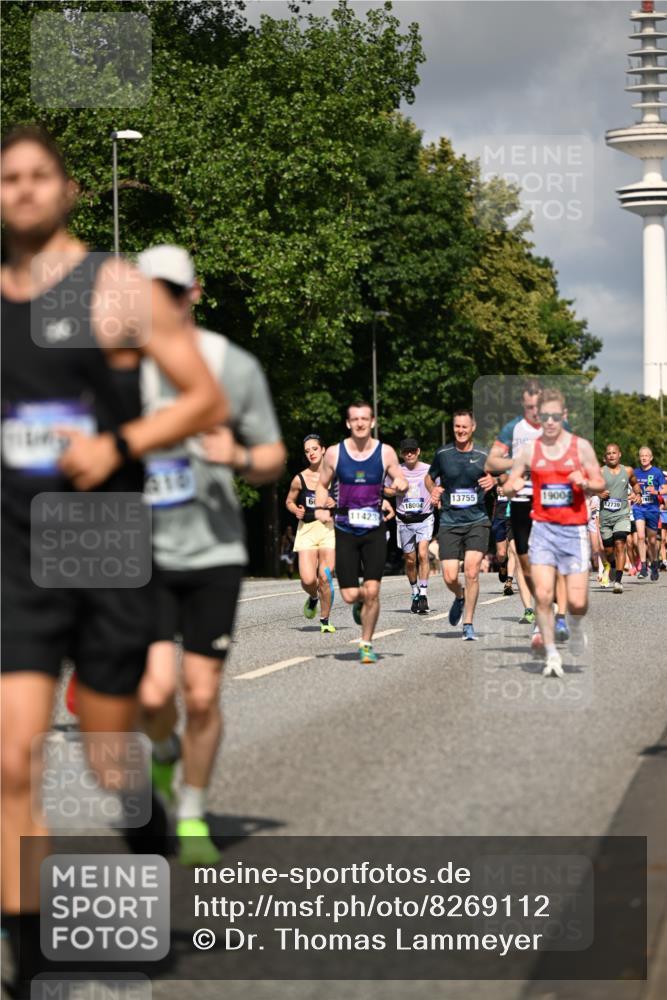 29.06.2025 - hella hamburg halbmarathon Dr. Thomas Lammeyer http://msf.ph/oto/8269112 29.06.2025 09:52:30 Kennedybrücke 1042, 1571, 1600, 2262, 2797, 3547, 4062, 4381, 5003, 5124, 6037, 6047, 7310, 7482, 7981, 8002, 8121, 9640, 9643, 10190, 10369, 10451, 10738, 10877, 11106, 11423 meine-sportfotos.de