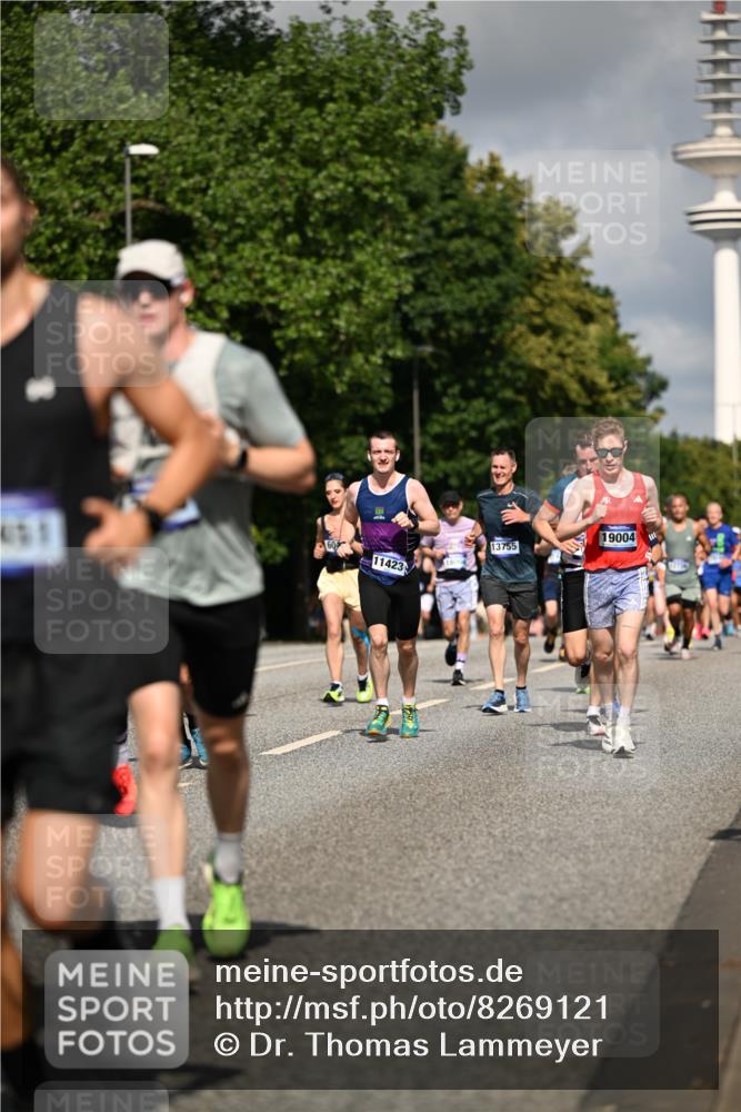 29.06.2025 - hella hamburg halbmarathon Dr. Thomas Lammeyer http://msf.ph/oto/8269121 29.06.2025 09:52:30 Kennedybrücke 1042, 1571, 1600, 2262, 2797, 3547, 4062, 4381, 5003, 5124, 6037, 6047, 7310, 7482, 7981, 8002, 8121, 9640, 9643, 10190, 10369, 10451, 10738, 10877, 11106, 11423 meine-sportfotos.de